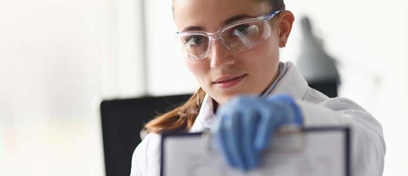 El perfil profesional de un químico y las habilidades que debe destacar en su currículum